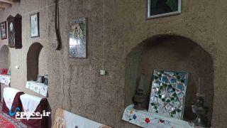 نمای داخلی اتاق های اقامتگاه بوم گردی حموی - جوین - روستای بحرآباد